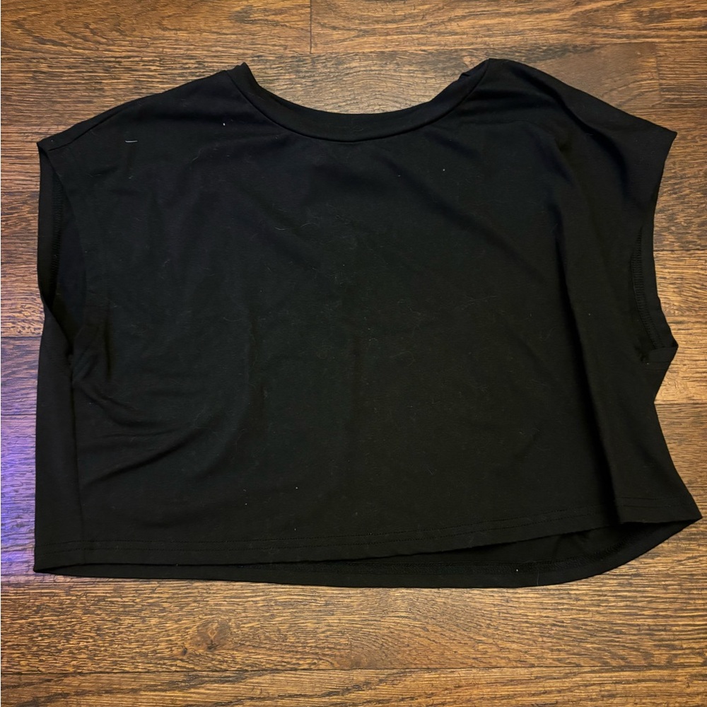 SHEIN Black Sleeveless Boxy Crop T-Shirt